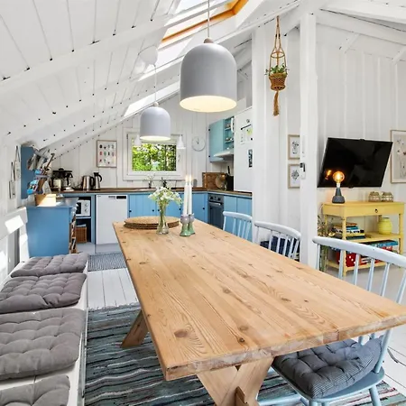 Ilwith - 28km From The Sea By Interhome Nyaraló